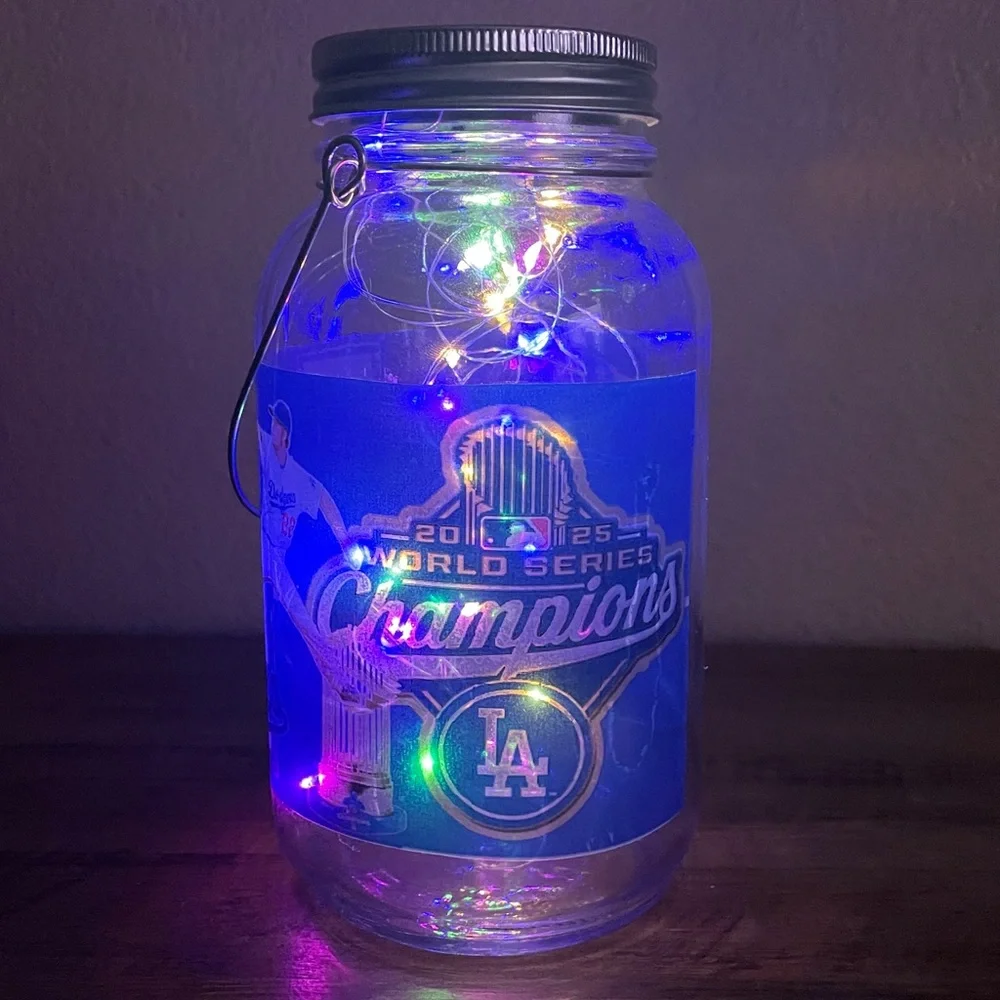 Los Angeles Dodgers Glass Light-Up Mason Jar with Handle
